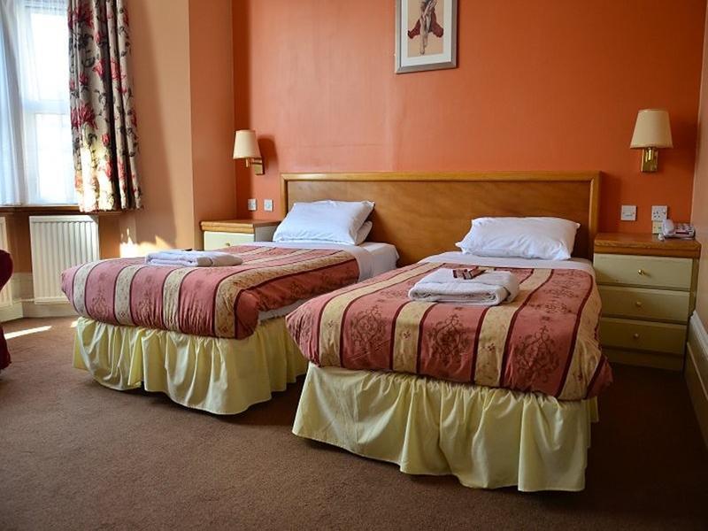 Russell Hotel รอยัลทันบริดจ์เวลส์ ภายนอก รูปภาพ