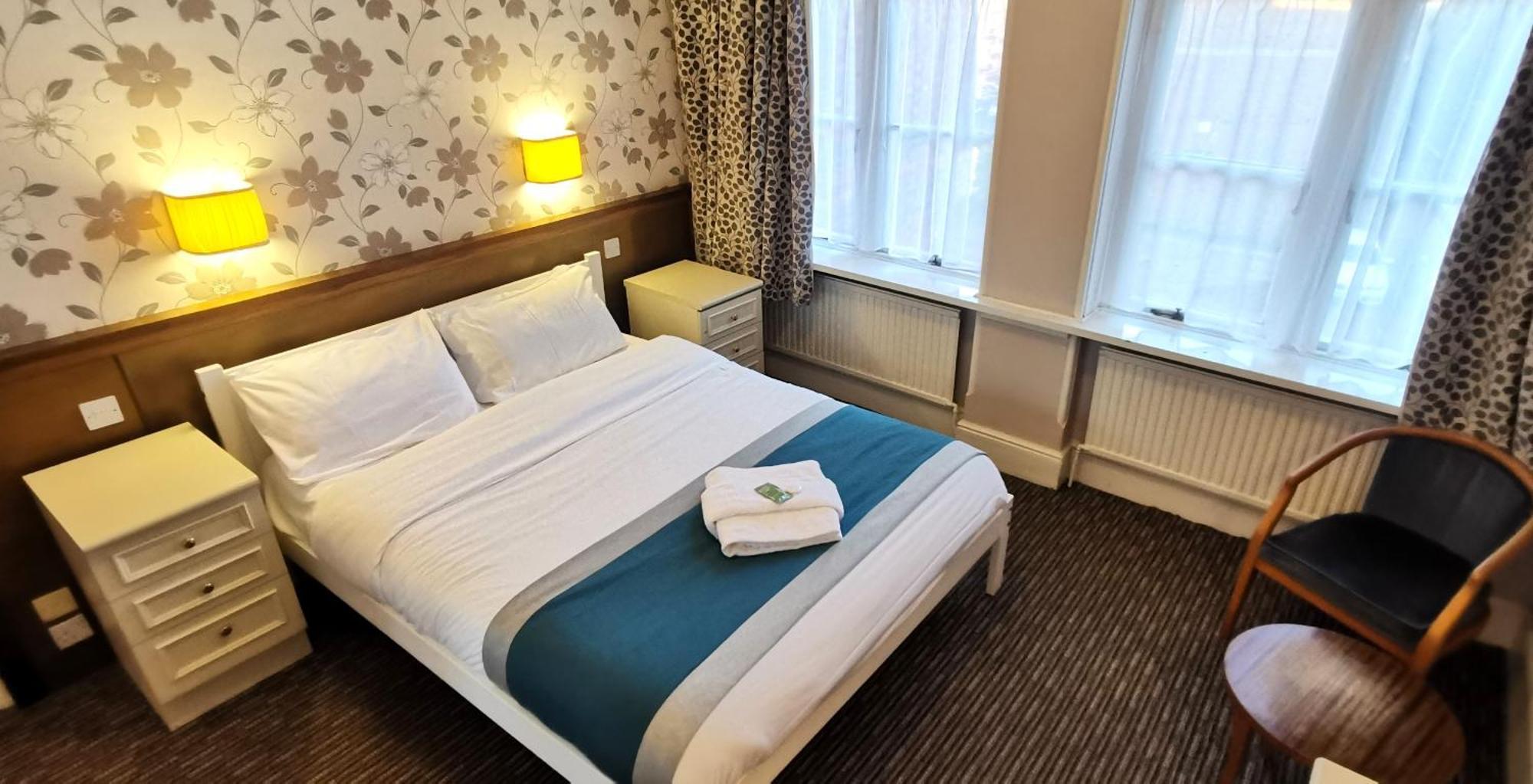 Russell Hotel รอยัลทันบริดจ์เวลส์ ภายนอก รูปภาพ