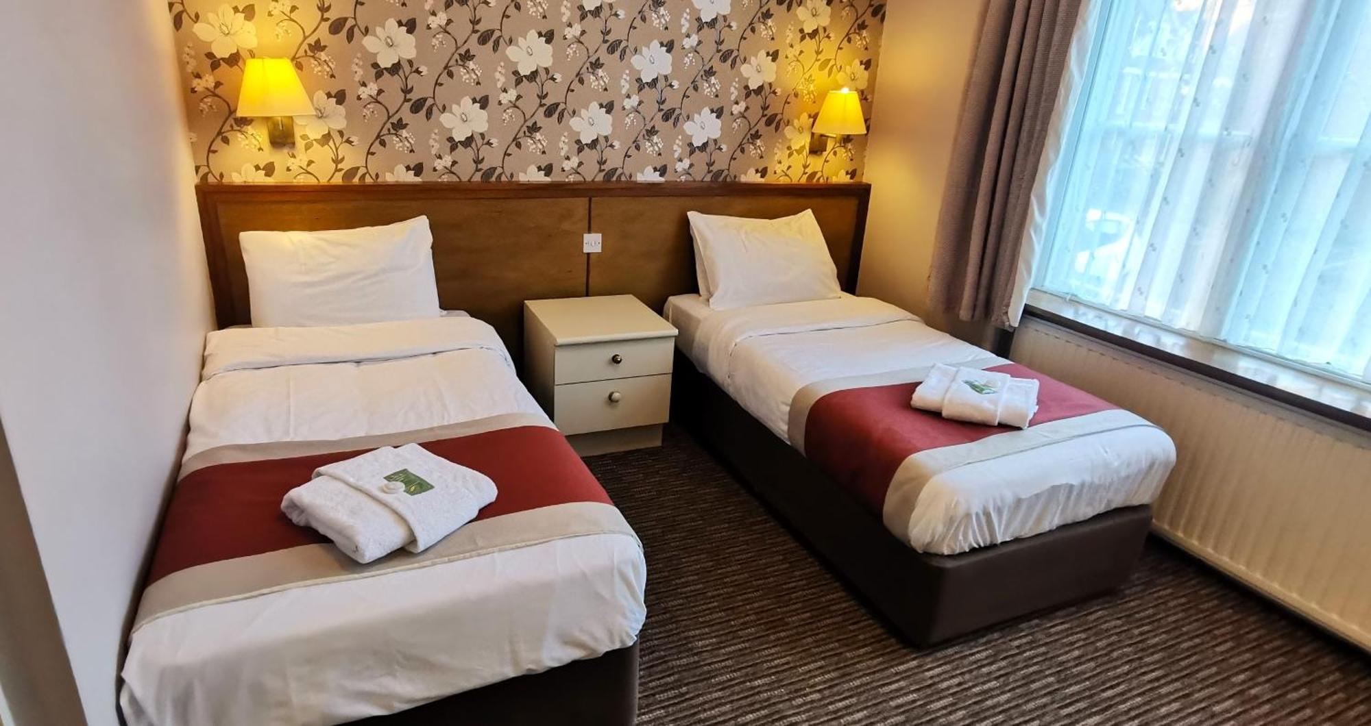 Russell Hotel รอยัลทันบริดจ์เวลส์ ภายนอก รูปภาพ